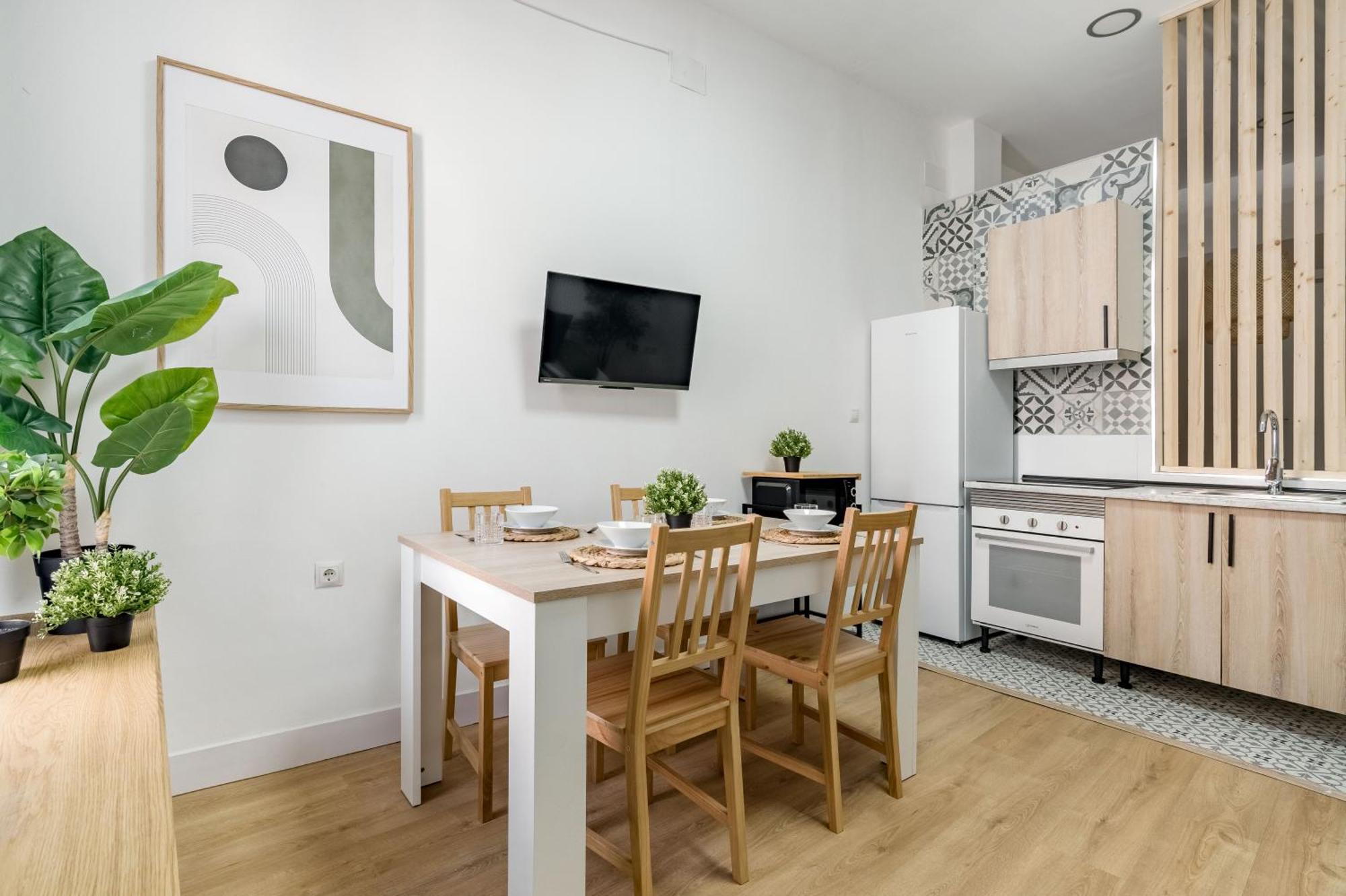 Charming Lucero Apartment Мадрид Екстериор снимка